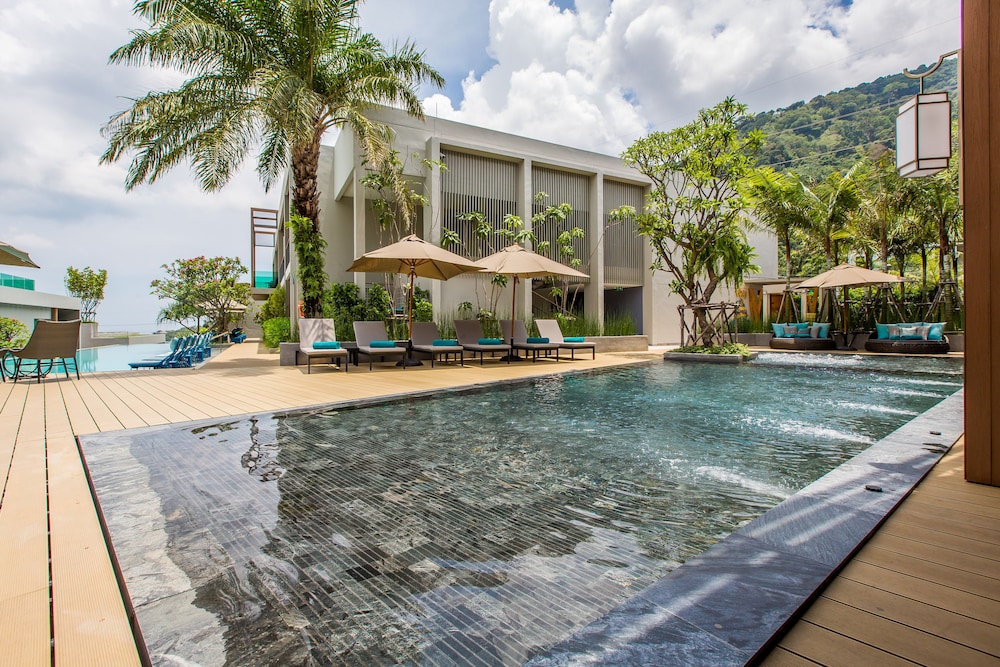AtEase Phuket Patong — Swimming pool in Patong Beach, Phuket Province