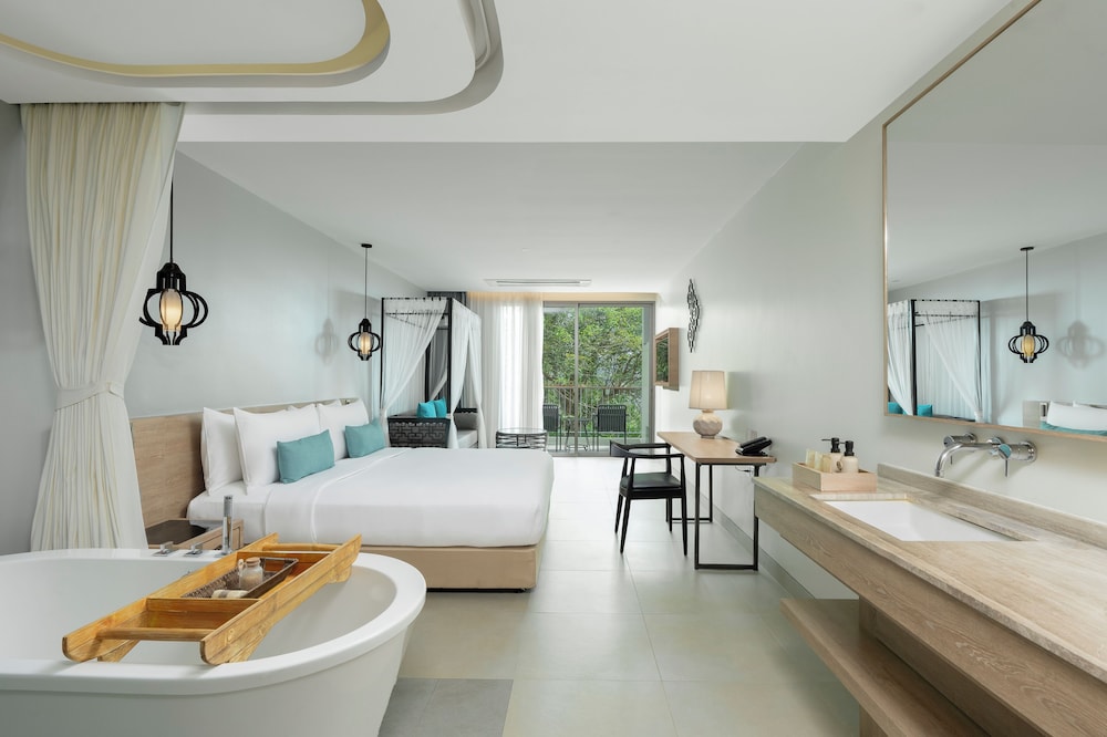 AtEase Phuket Patong — Hotel rooms in Patong Beach, Phuket Province