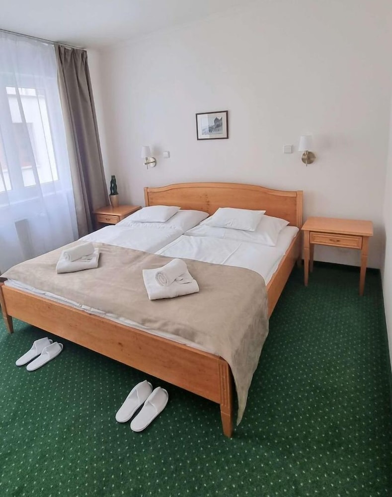 Hotel Claris — Hotel rooms in Prague, Prague