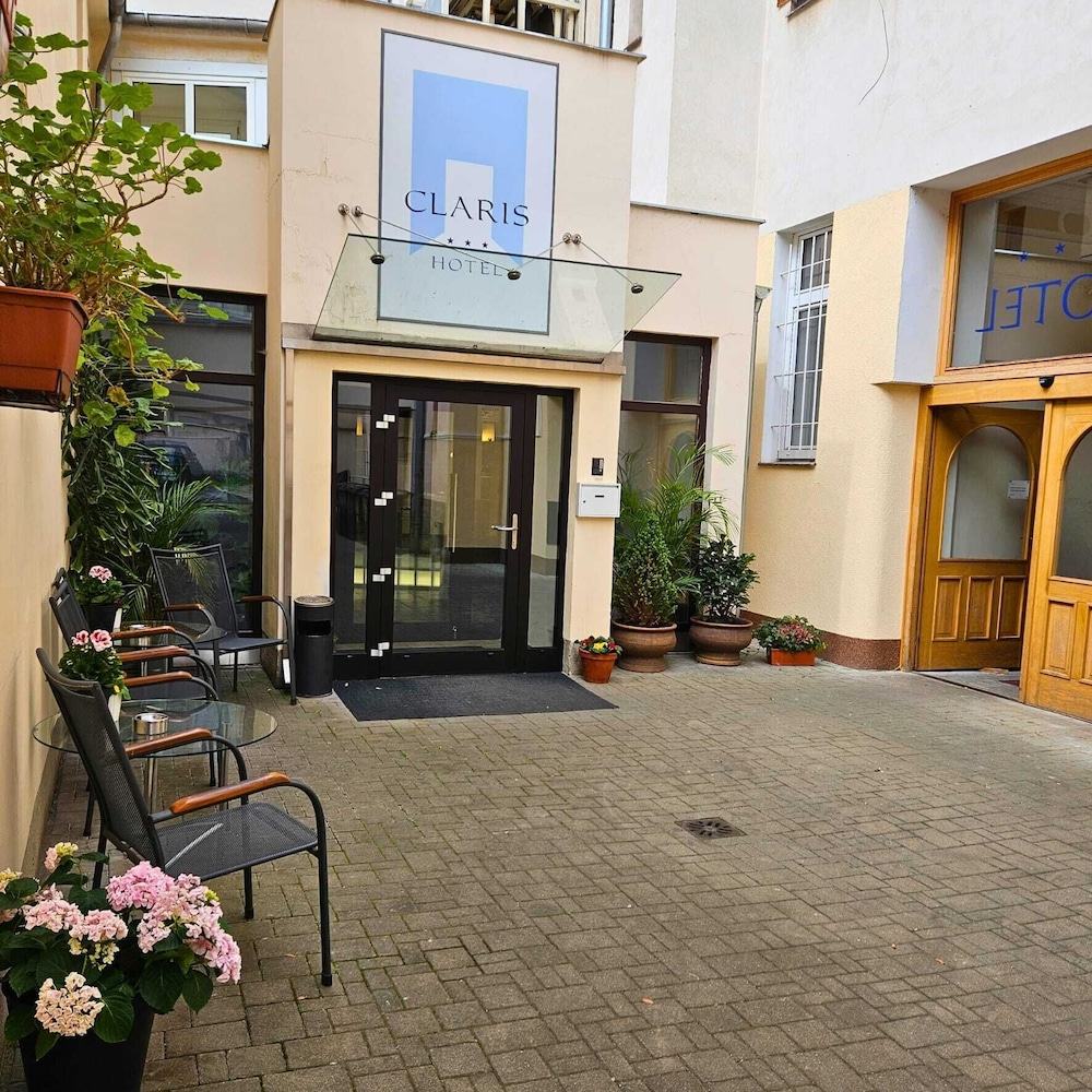 Hotel Claris — Hotel building in Prague, Prague