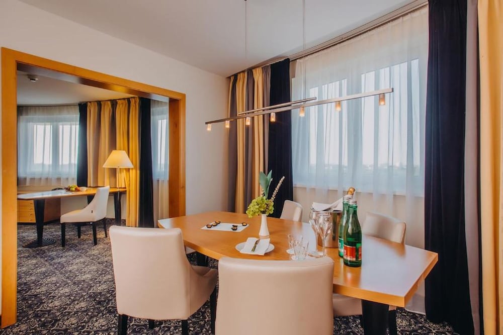 Don Giovanni Hotel Prague - Great Hotels of the World — Hotel rooms in Prague, Prague