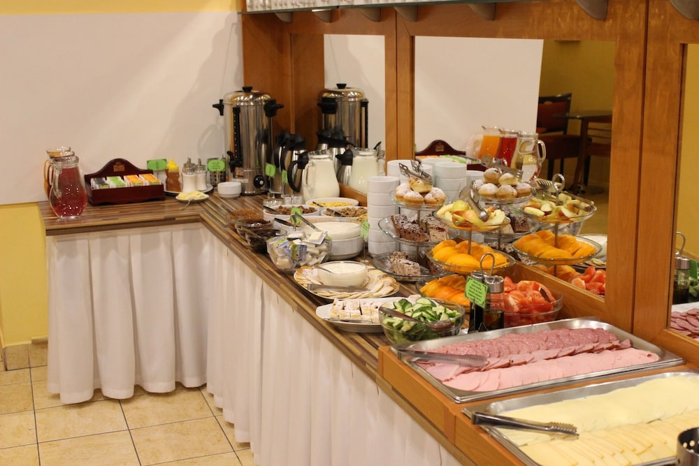 Gallery Hotel SIS — Restaurant & bars in Prague, Prague