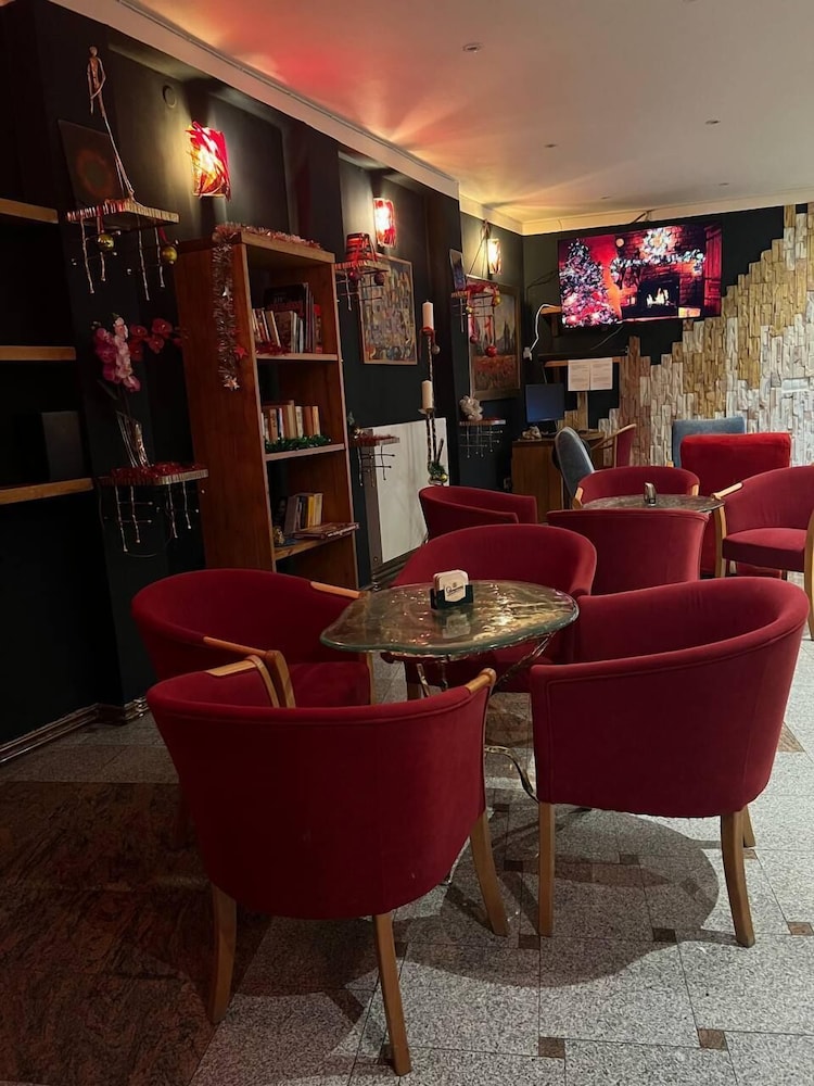 Gallery Hotel SIS — Restaurant & bars in Prague, Prague