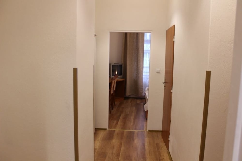 Gallery Hotel SIS — Hotel rooms in Prague, Prague