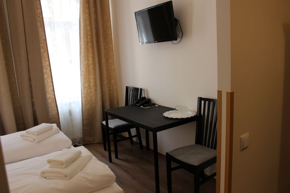 Gallery Hotel SIS — Hotel rooms in Prague, Prague