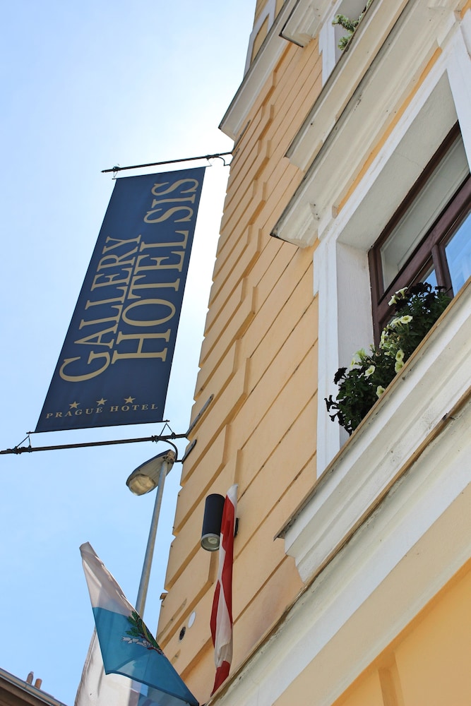 Gallery Hotel SIS — Hotel building in Prague, Prague
