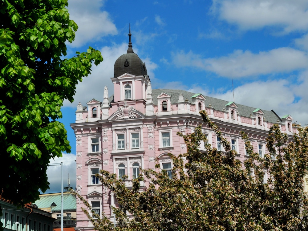 Opera Hotel - zdjęcie 2