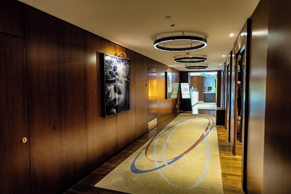 InterContinental Residence Suites Dubai Festival City by IHG — Hotel building in Dubai