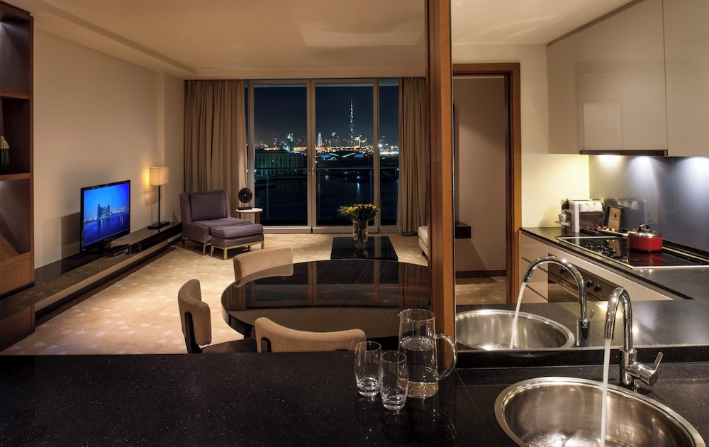 InterContinental Residence Suites Dubai Festival City by IHG — Hotel rooms in Dubai