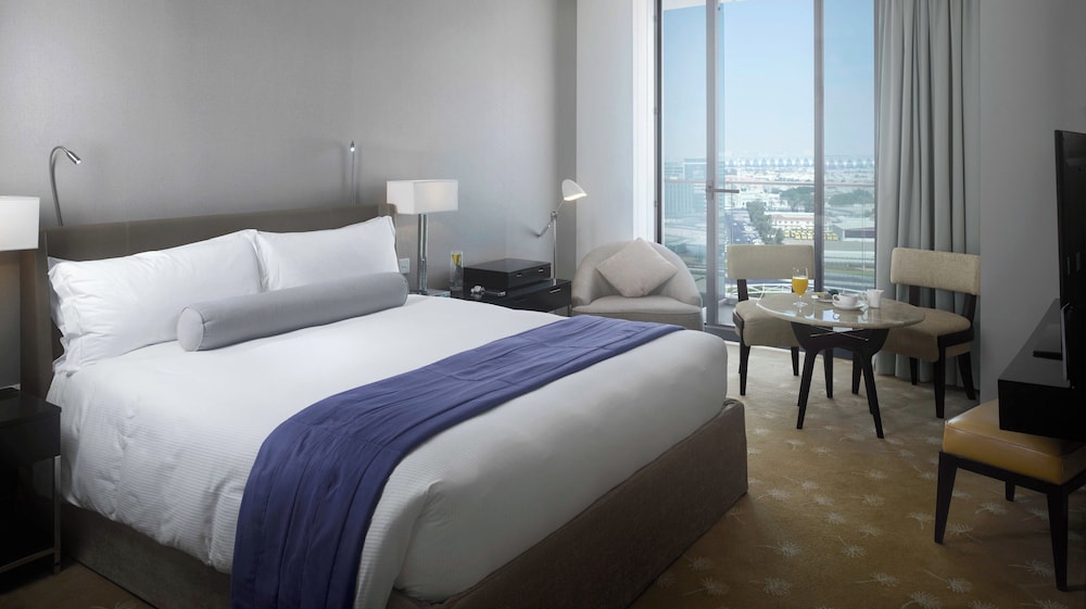 InterContinental Residence Suites Dubai Festival City by IHG — Hotel rooms in Dubai