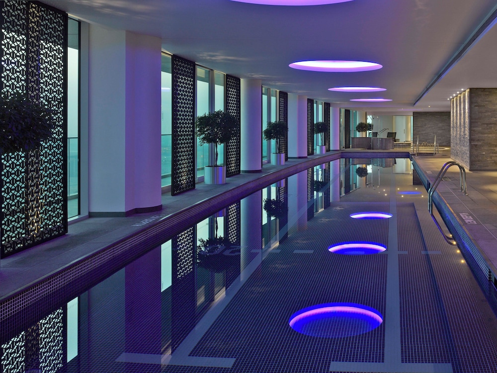 InterContinental Residence Suites Dubai Festival City by IHG — Swimming pool in Dubai