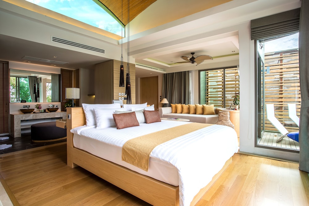 Crest Resort & Pool Villas — Patong Beach, Phuket Province