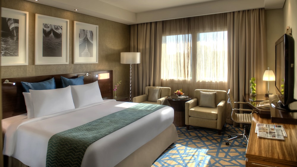 Crowne Plaza Dubai Deira by IHG — Hotel rooms in Dubai