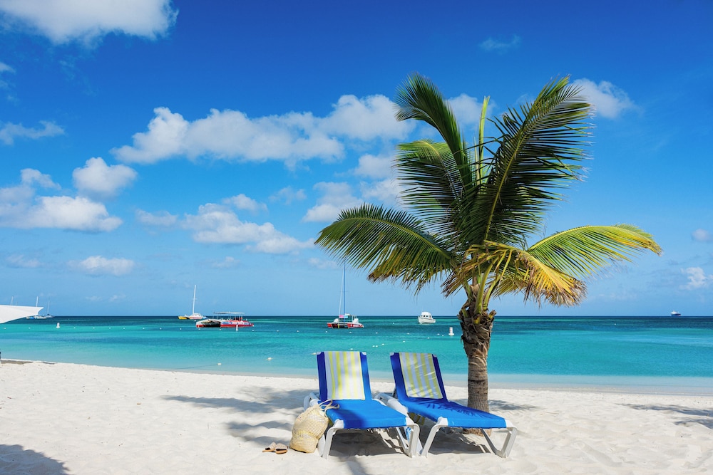 TRYP by Wyndham Aruba Adults Only Hotel — Beach in Noord, Aruba