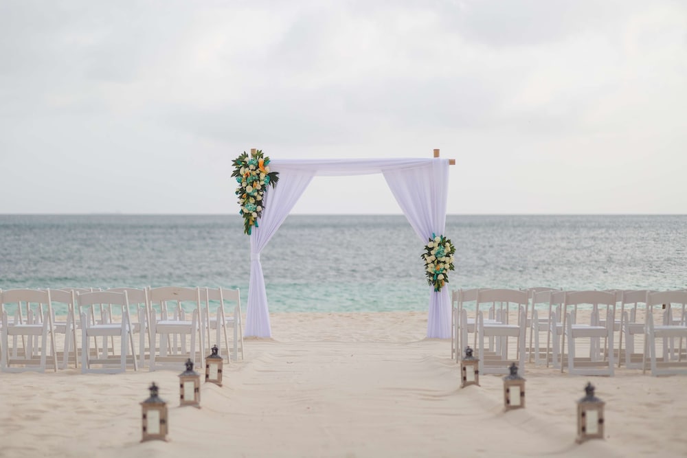 Divi Aruba All Inclusive — Beach in Oranjestad, Aruba