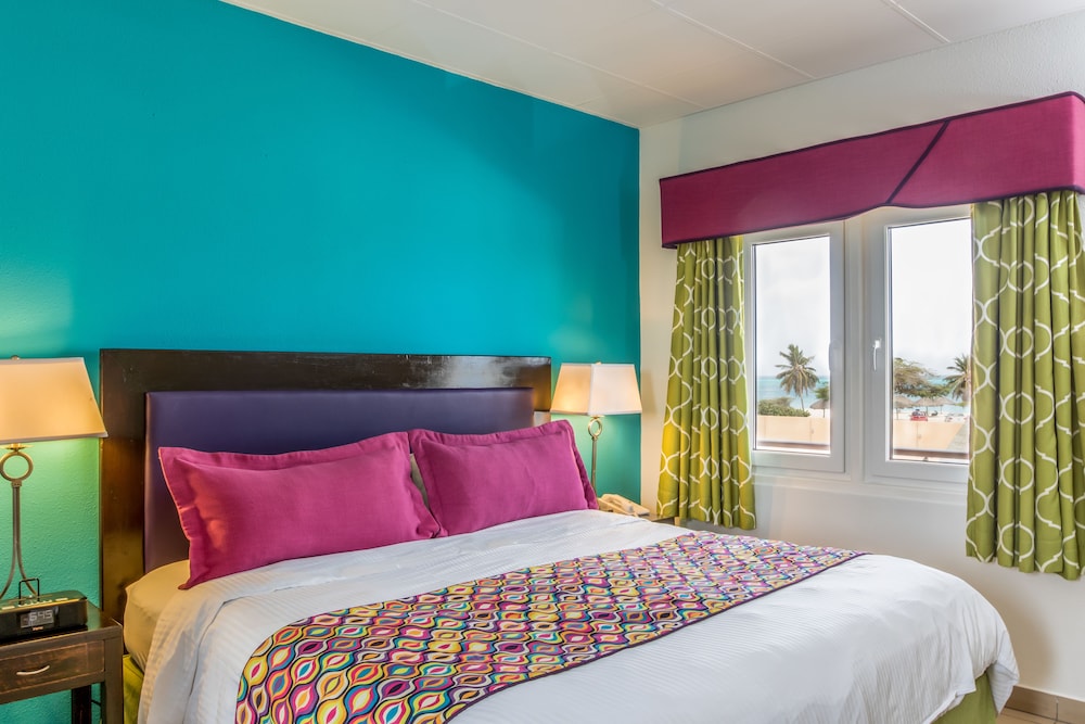 MVC Eagle Beach — Hotel rooms in Oranjestad, Aruba