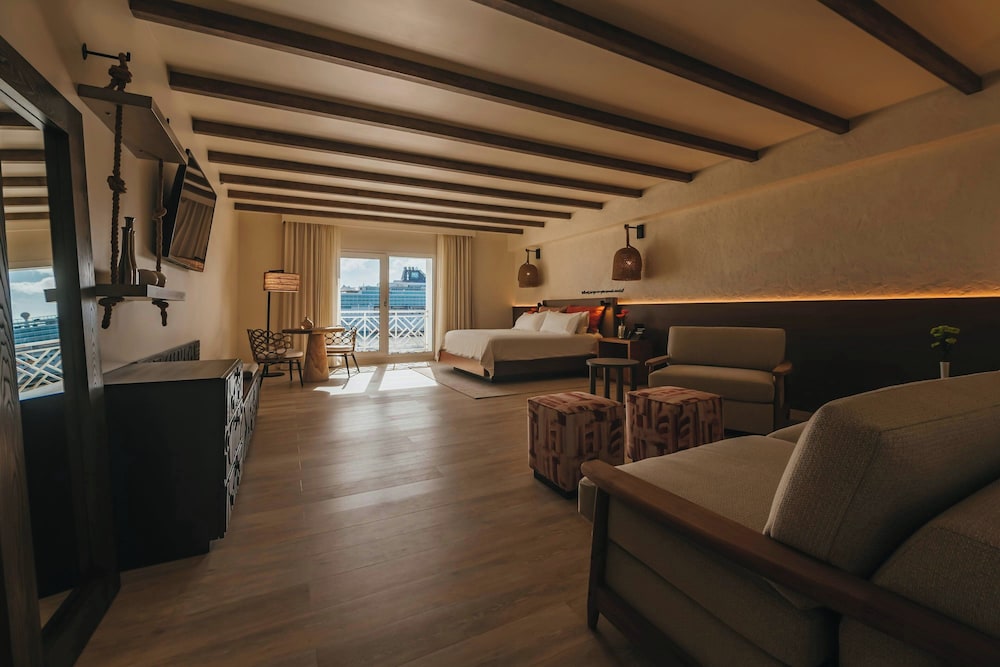Renaissance Wind Creek Aruba Resort — Hotel rooms in Oranjestad, Aruba