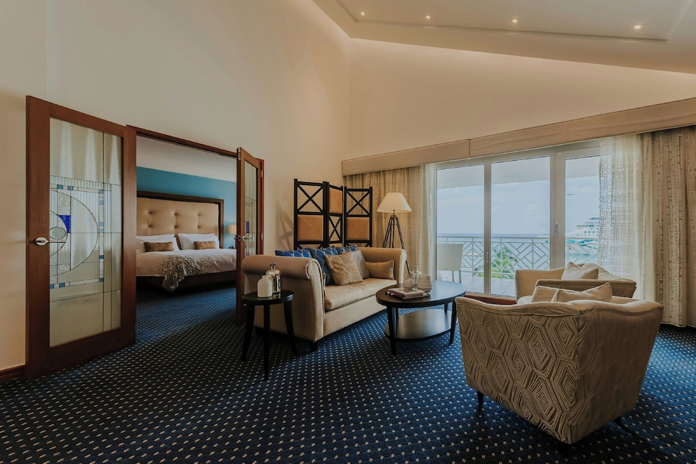 Renaissance Wind Creek Aruba Resort — Hotel rooms in Oranjestad, Aruba