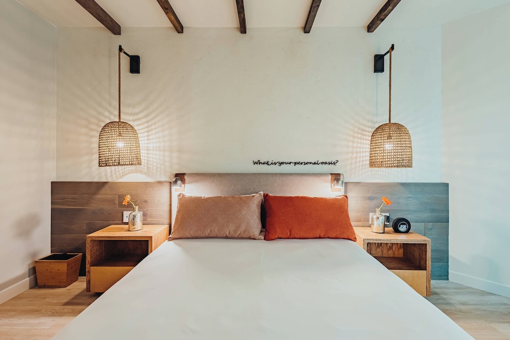 Renaissance Wind Creek Aruba Resort — Hotel rooms in Oranjestad, Aruba