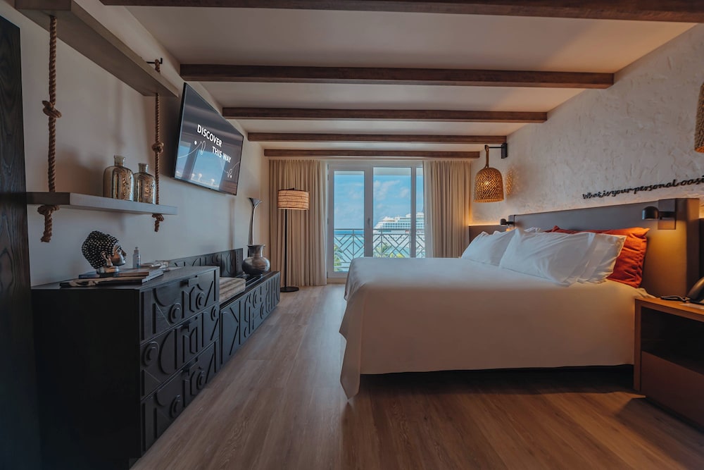 Renaissance Wind Creek Aruba Resort — Hotel rooms in Oranjestad, Aruba