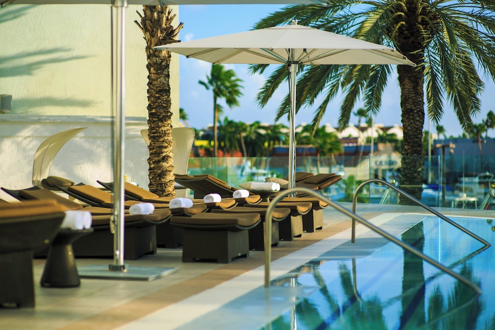 Renaissance Wind Creek Aruba Resort — Swimming pool in Oranjestad, Aruba