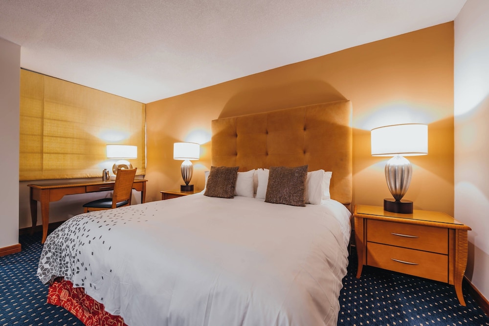 Renaissance Wind Creek Aruba Resort — Hotel rooms in Oranjestad, Aruba