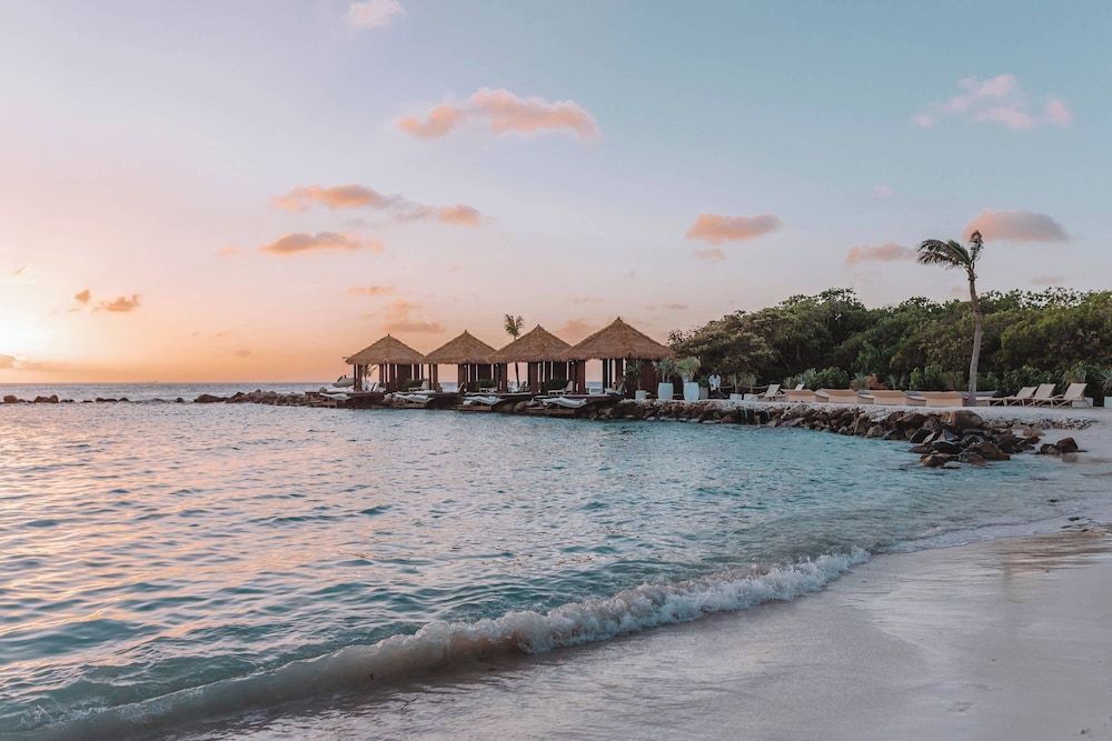 Renaissance Wind Creek Aruba Resort — Beach in Oranjestad, Aruba
