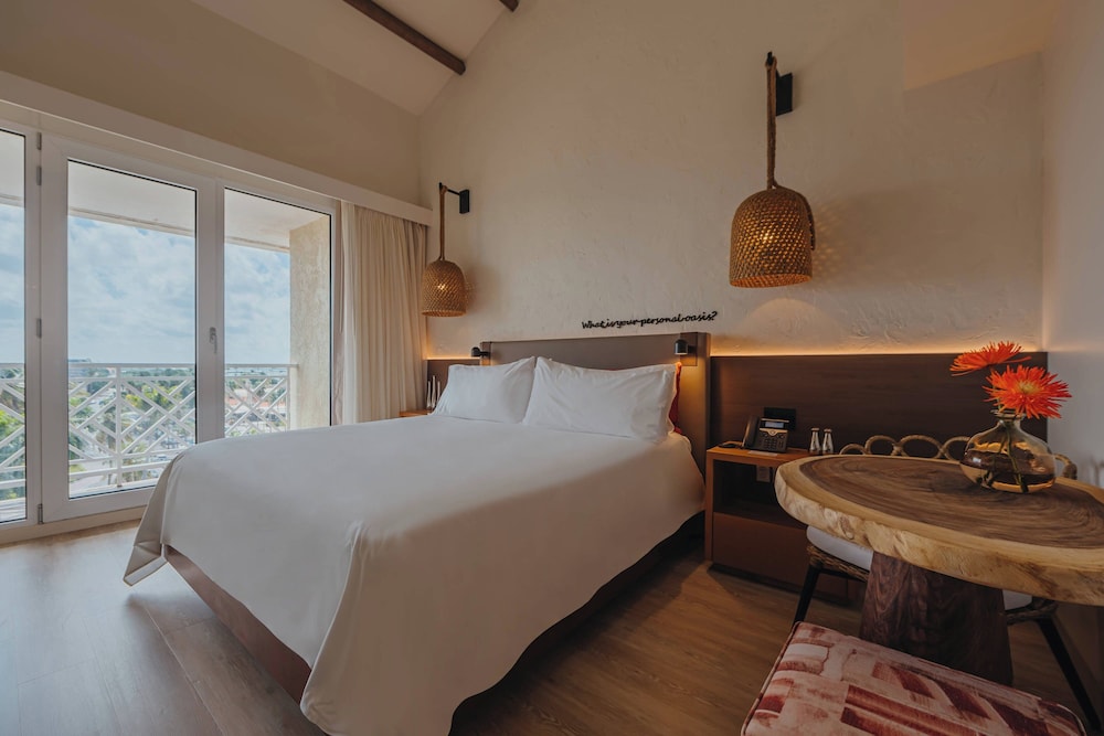 Renaissance Wind Creek Aruba Resort — Hotel rooms in Oranjestad, Aruba