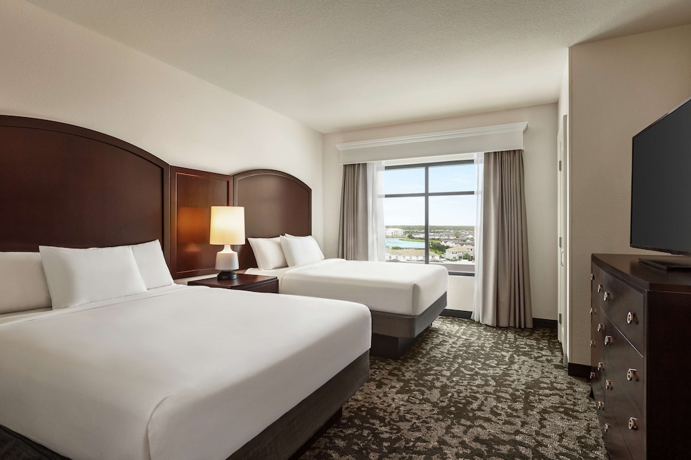 Embassy Suites by Hilton Orlando Lake Buena Vista South — Hotel rooms in Kissimmee, Florida