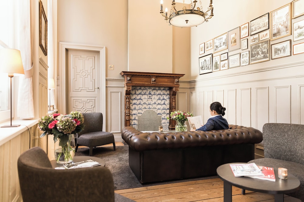 Hotel Navarra Brugge — Hotel building in Bruges, Flanders