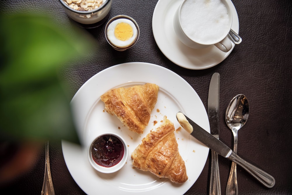 Hotel Navarra Brugge — Restaurant & bars in Bruges, Flanders