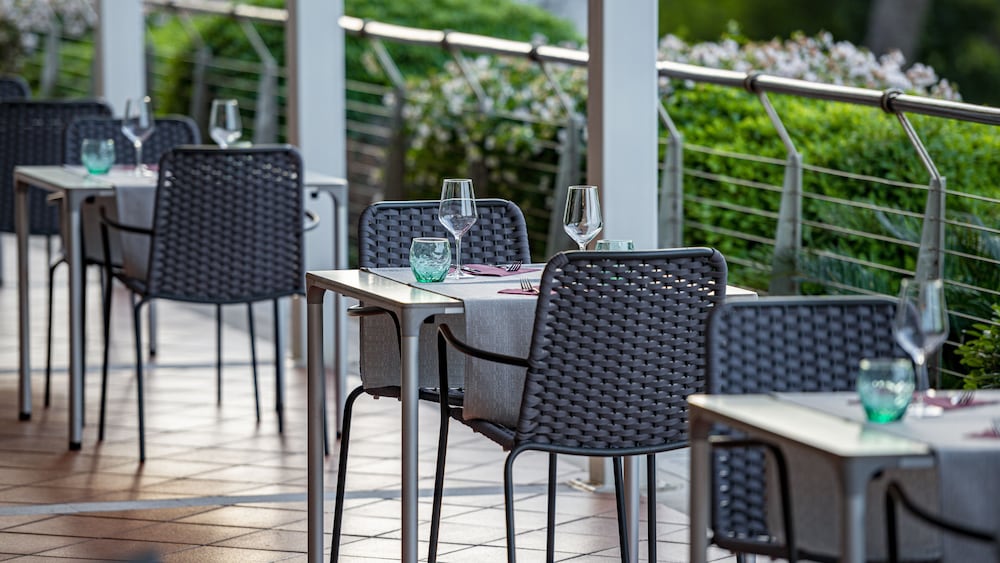 Hotel Uvala — Restaurant & bars in Dubrovnik, Dubrovnik-Neretva