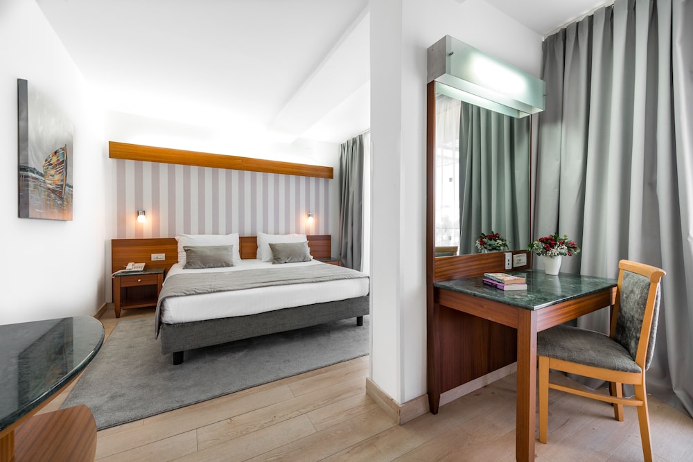 Hotel Uvala — Hotel rooms in Dubrovnik, Dubrovnik-Neretva