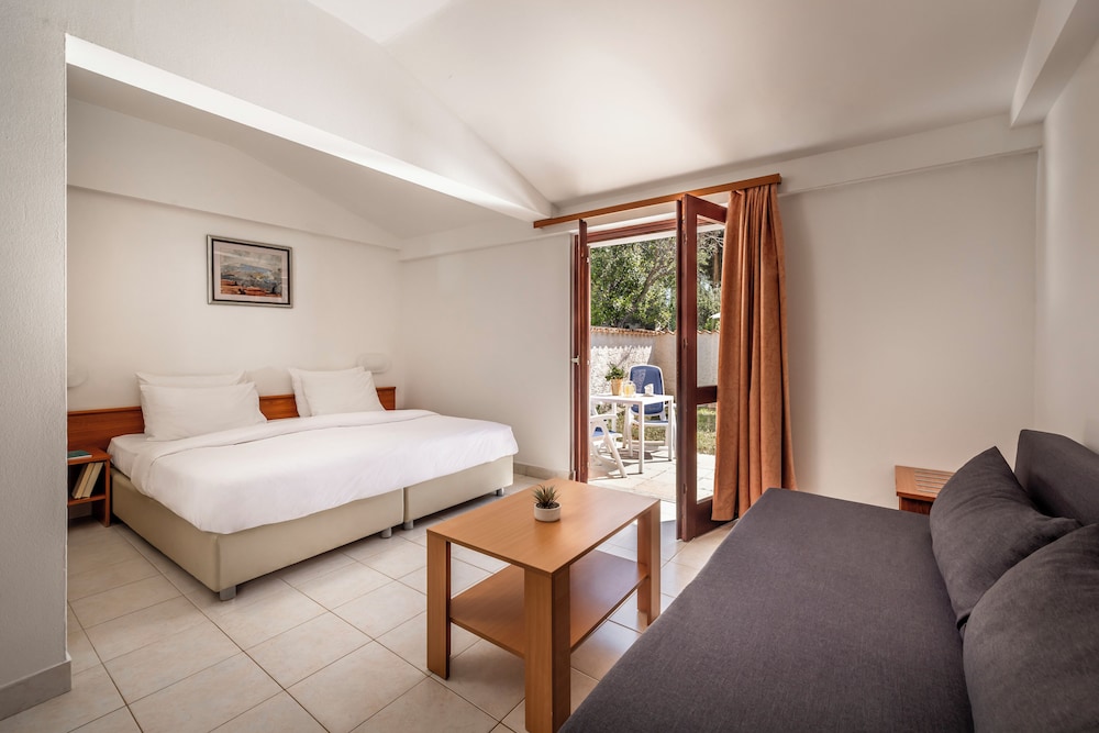 Maistra Select Villas Rubin Resort — Hotel rooms in Rovinj, Istria