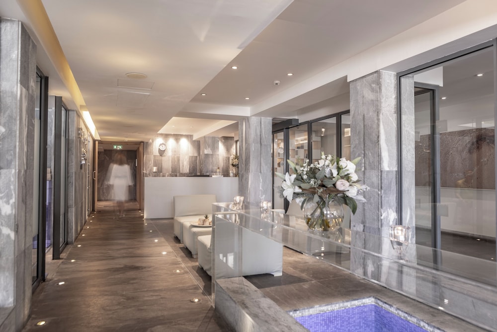 Capo Bay Hotel — Facilities in Protaras, Famagusta Region