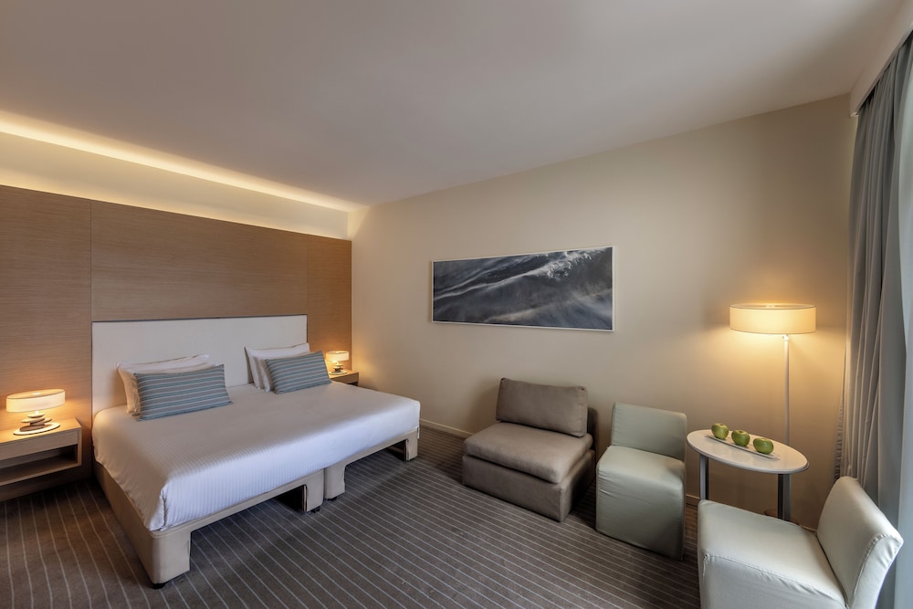 Capo Bay Hotel — Rooms in Protaras, Famagusta Region