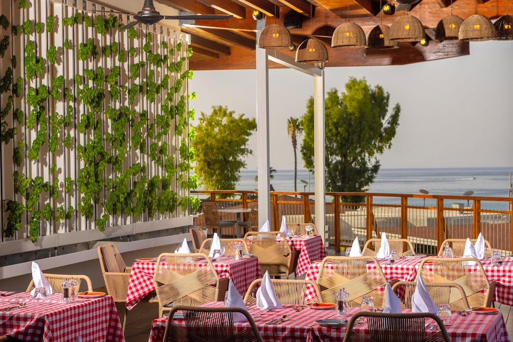 Capo Bay Hotel — Restaurant in Protaras, Famagusta Region
