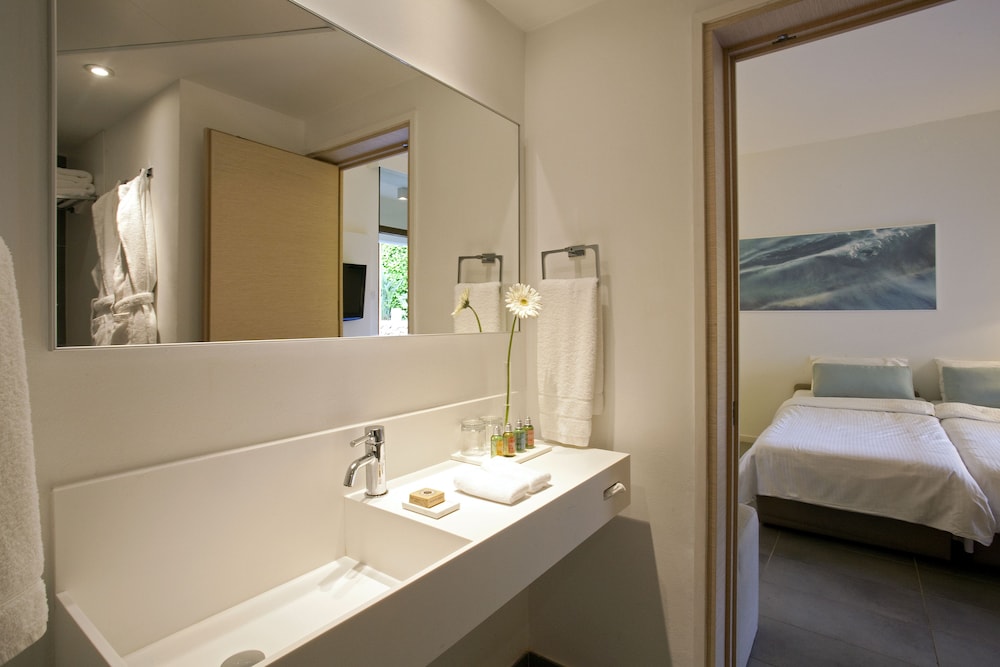 Capo Bay Hotel — Rooms in Protaras, Famagusta Region