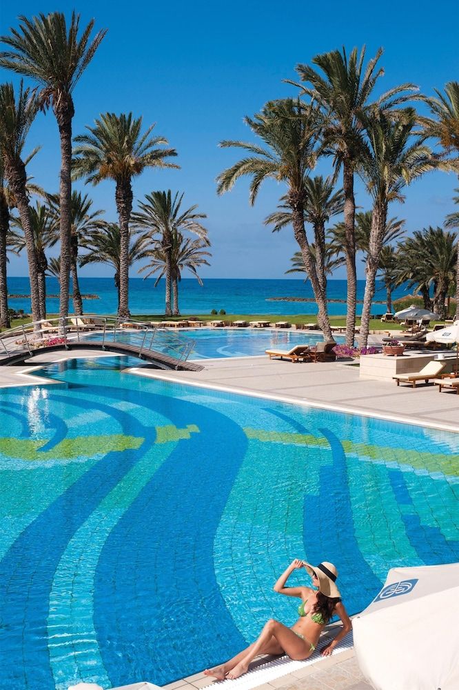 Constantinou Bros Asimina Suites Hotel