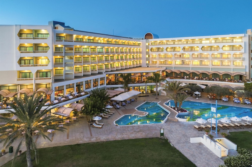 Constantinou Bros Athena Royal Beach Hotel-Adults Only - zdjęcie 2