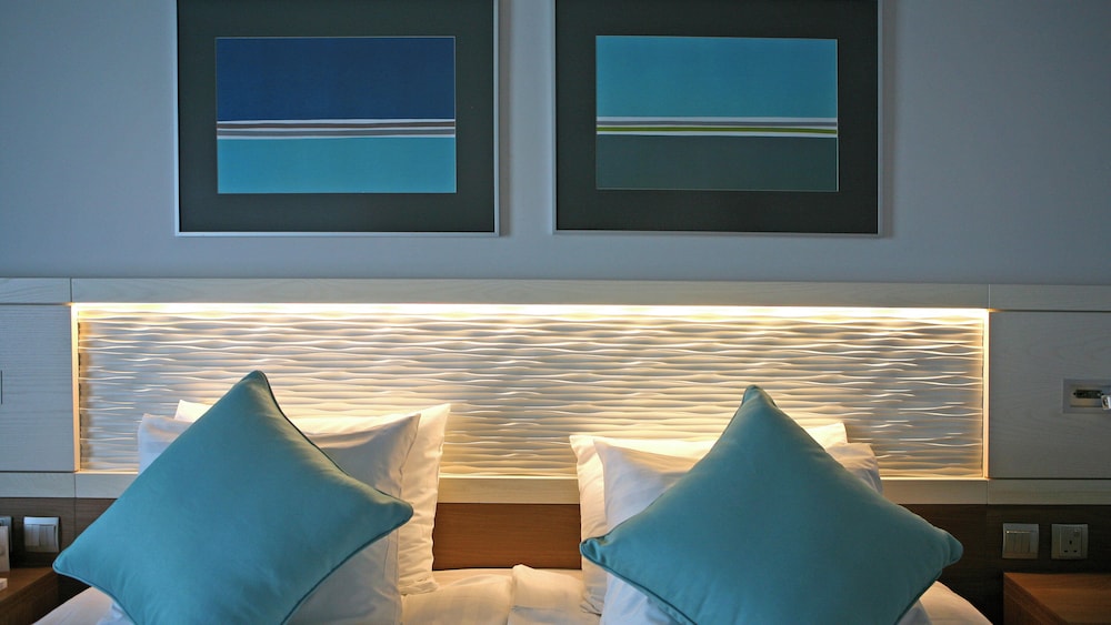 Crowne Plaza Limassol by IHG — Hotel rooms in Limassol, Limassol Region
