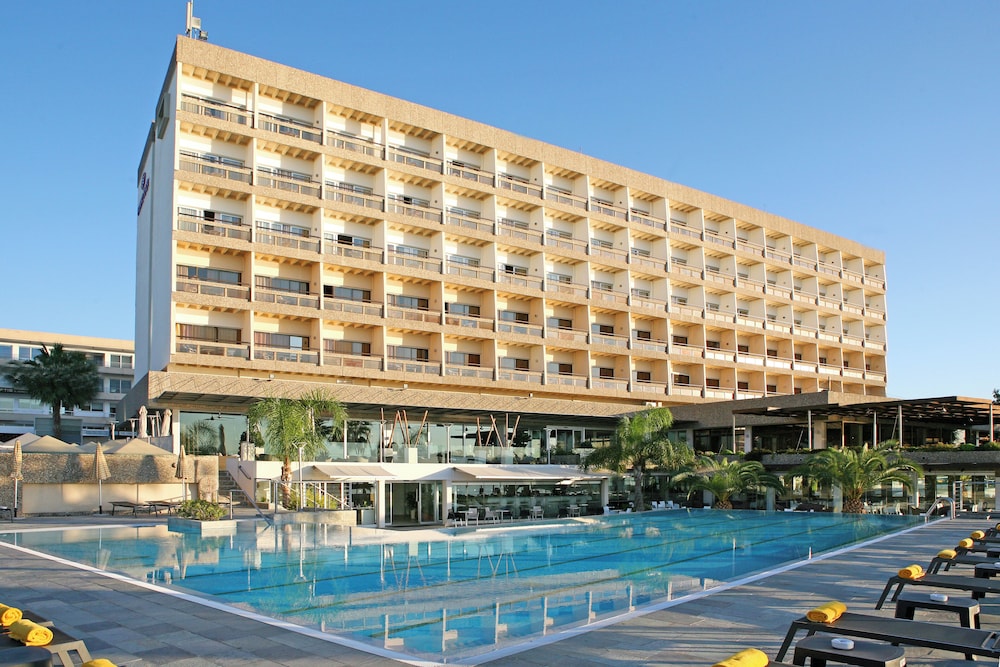 Crowne Plaza Limassol by IHG — Hotel building in Limassol, Limassol Region