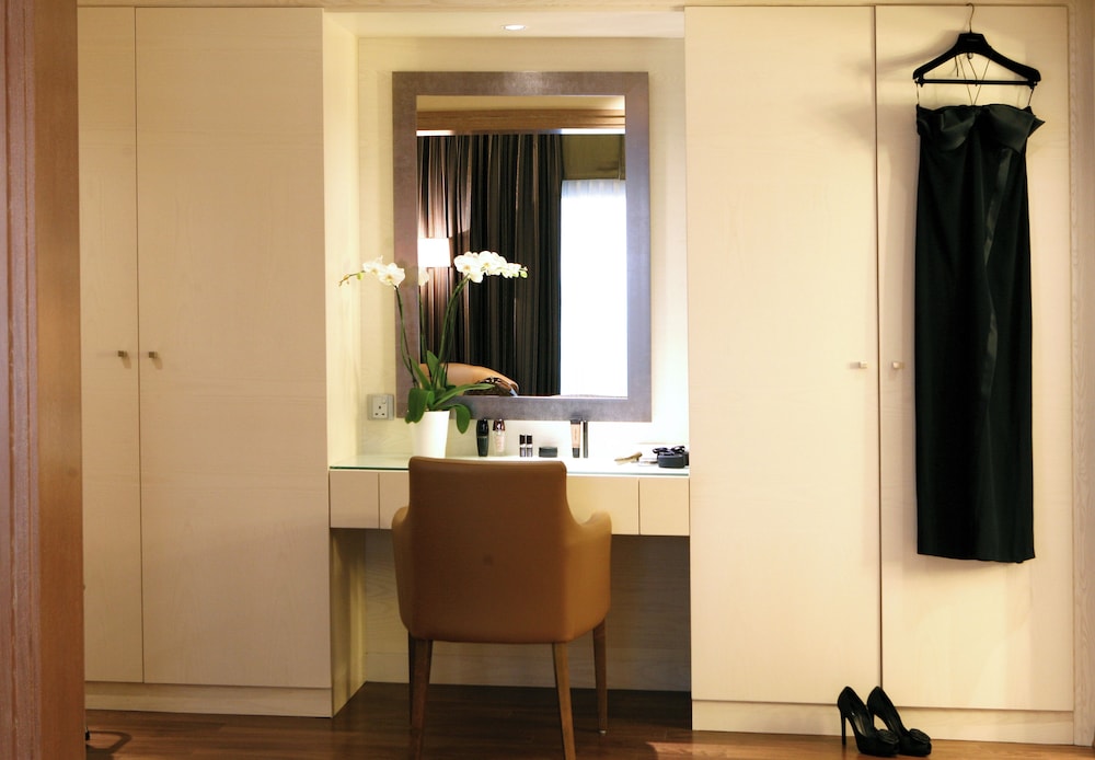Crowne Plaza Limassol by IHG — Hotel rooms in Limassol, Limassol Region