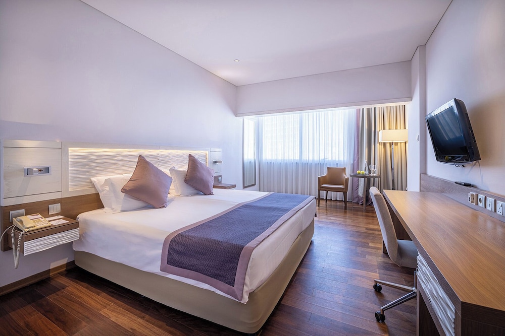 Crowne Plaza Limassol by IHG — Hotel rooms in Limassol, Limassol Region