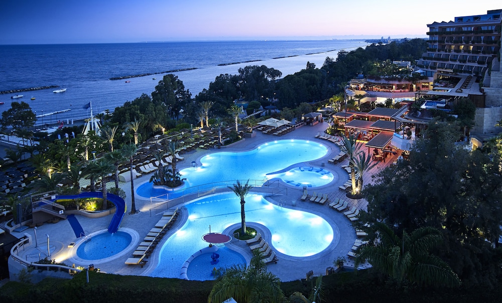 Four Seasons Hotel — Main photo in Limassol, Limassol Region
