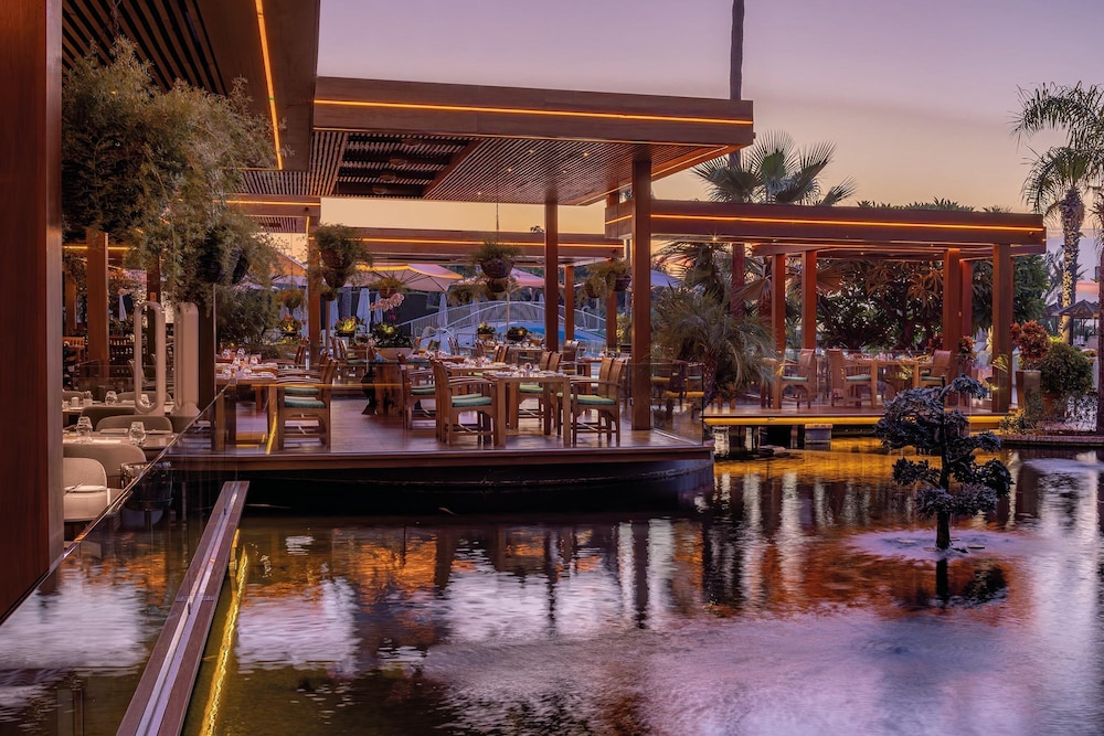 Four Seasons Hotel — Restaurant & bars in Limassol, Limassol Region