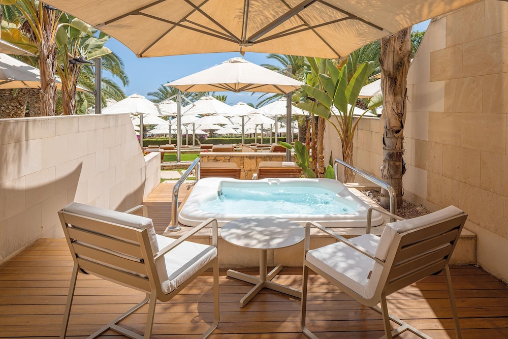 Four Seasons Hotel — Spa in Limassol, Limassol Region