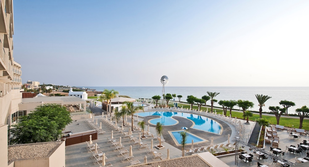 Pernera Beach Hotel — Swimming pool in Protaras, Famagusta Region