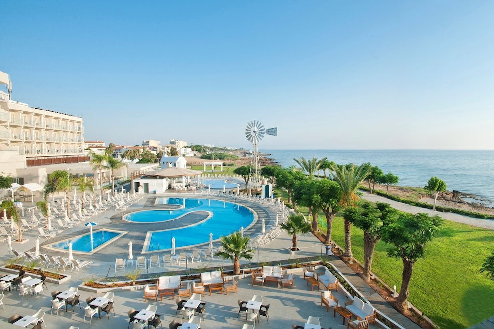 Pernera Beach Hotel — Swimming pool in Protaras, Famagusta Region
