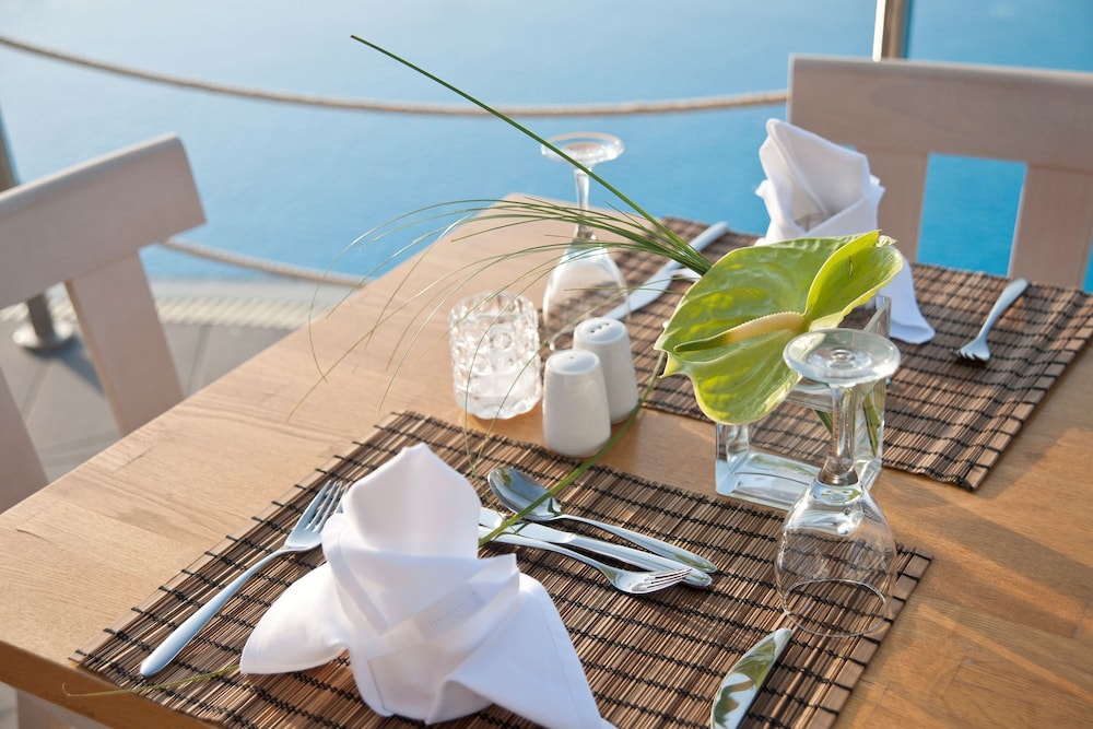 Pernera Beach Hotel — Restaurant & bars in Protaras, Famagusta Region